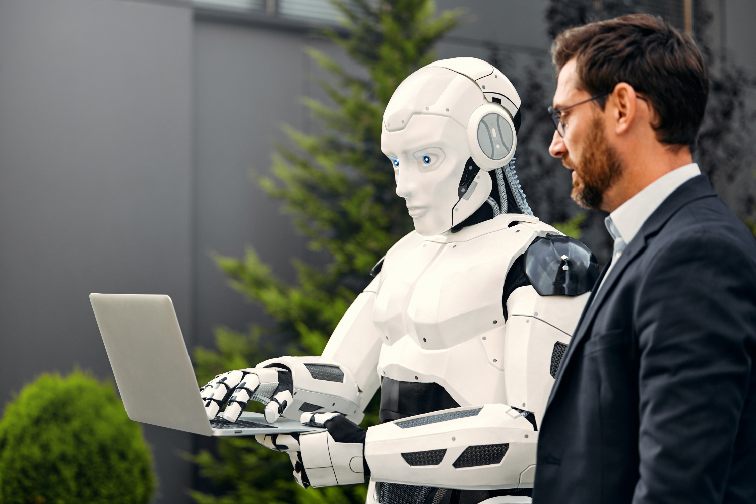 ChatGPT-5 : Comment les entreprises B2B peuvent-elles l’utiliser pour booster leur croissance ?