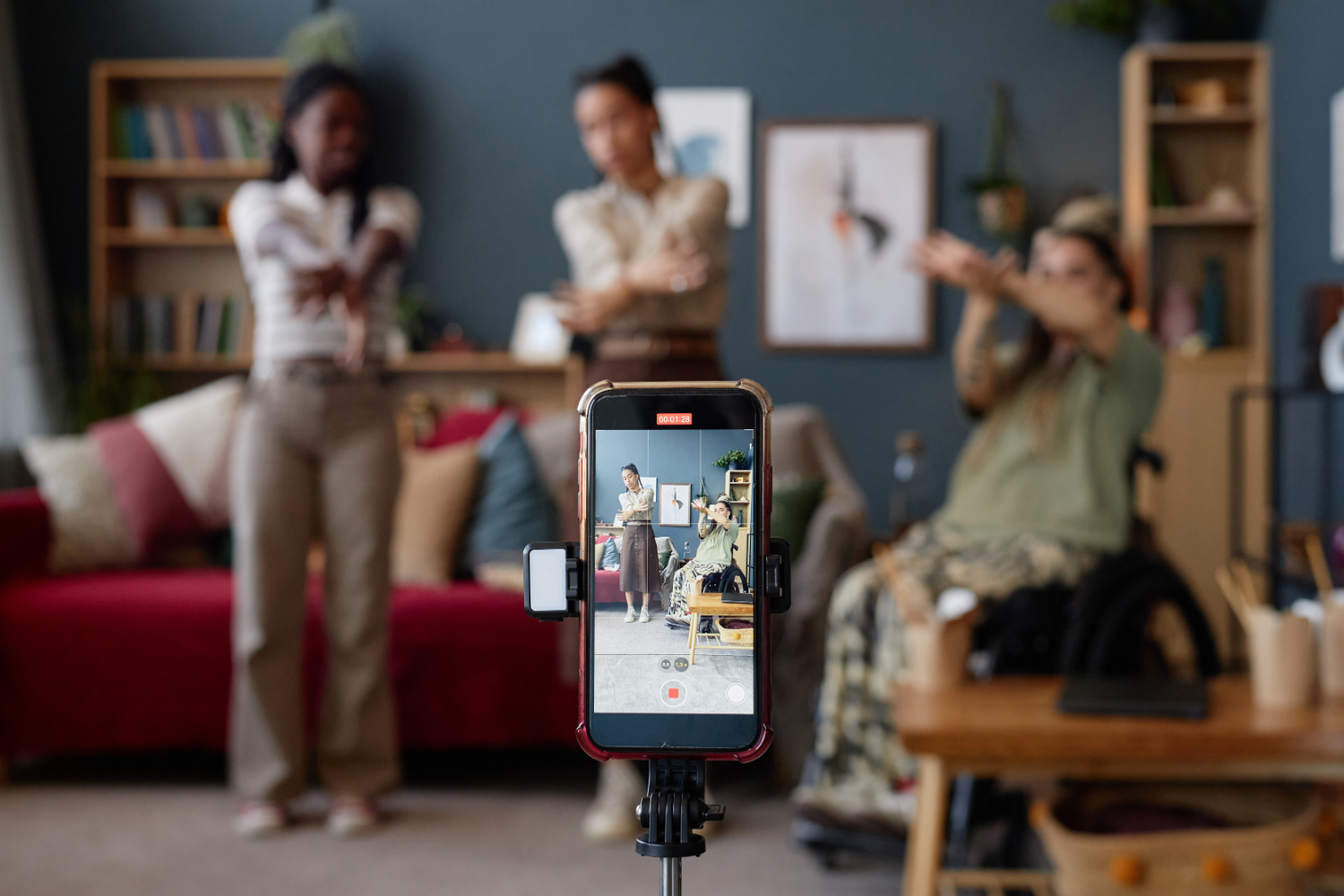 Vidéo Reels pour PME : pourquoi 90 % des dirigeants se trompent (et comment générer des leads avec 4 shorts par mois)