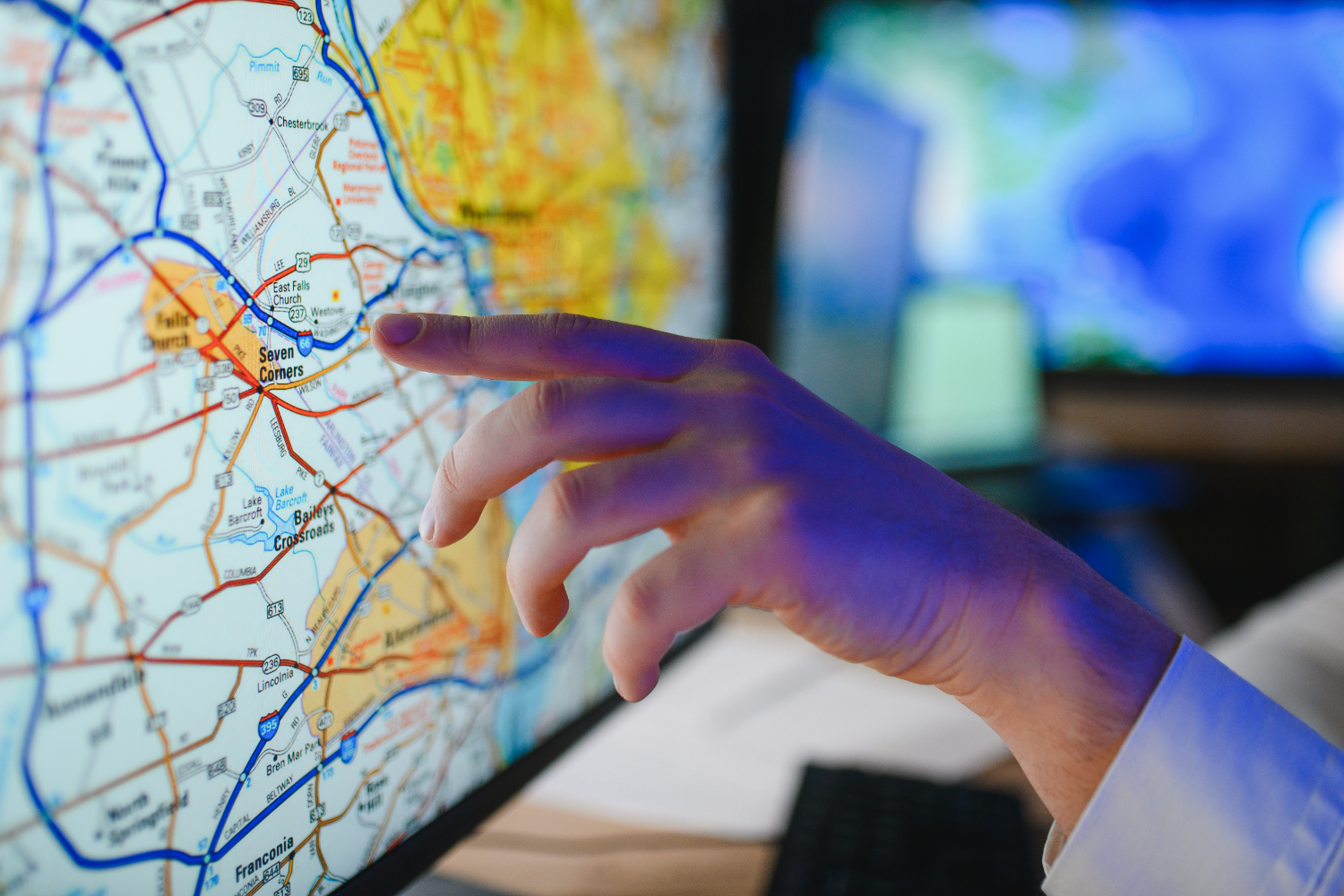 Référencement local pour PME industrielle : quel budget pour viser le Top 3 Google Maps en Auvergne